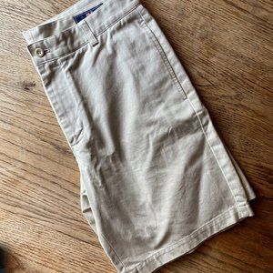 vineyard vines club shorts sz 32